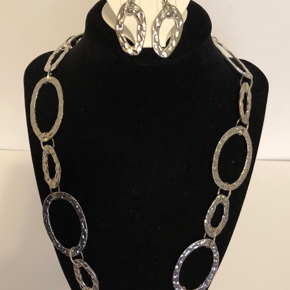 Silver Necklace & Earring Set - Picture 8 of 8